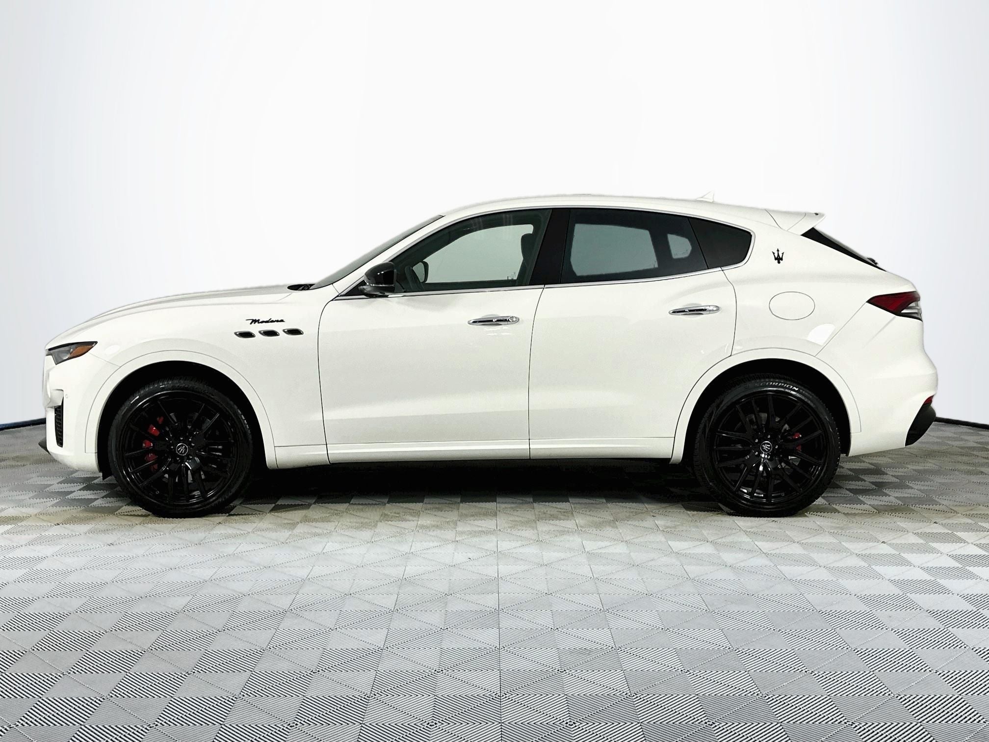 2024 Maserati Levante Modena Ultima