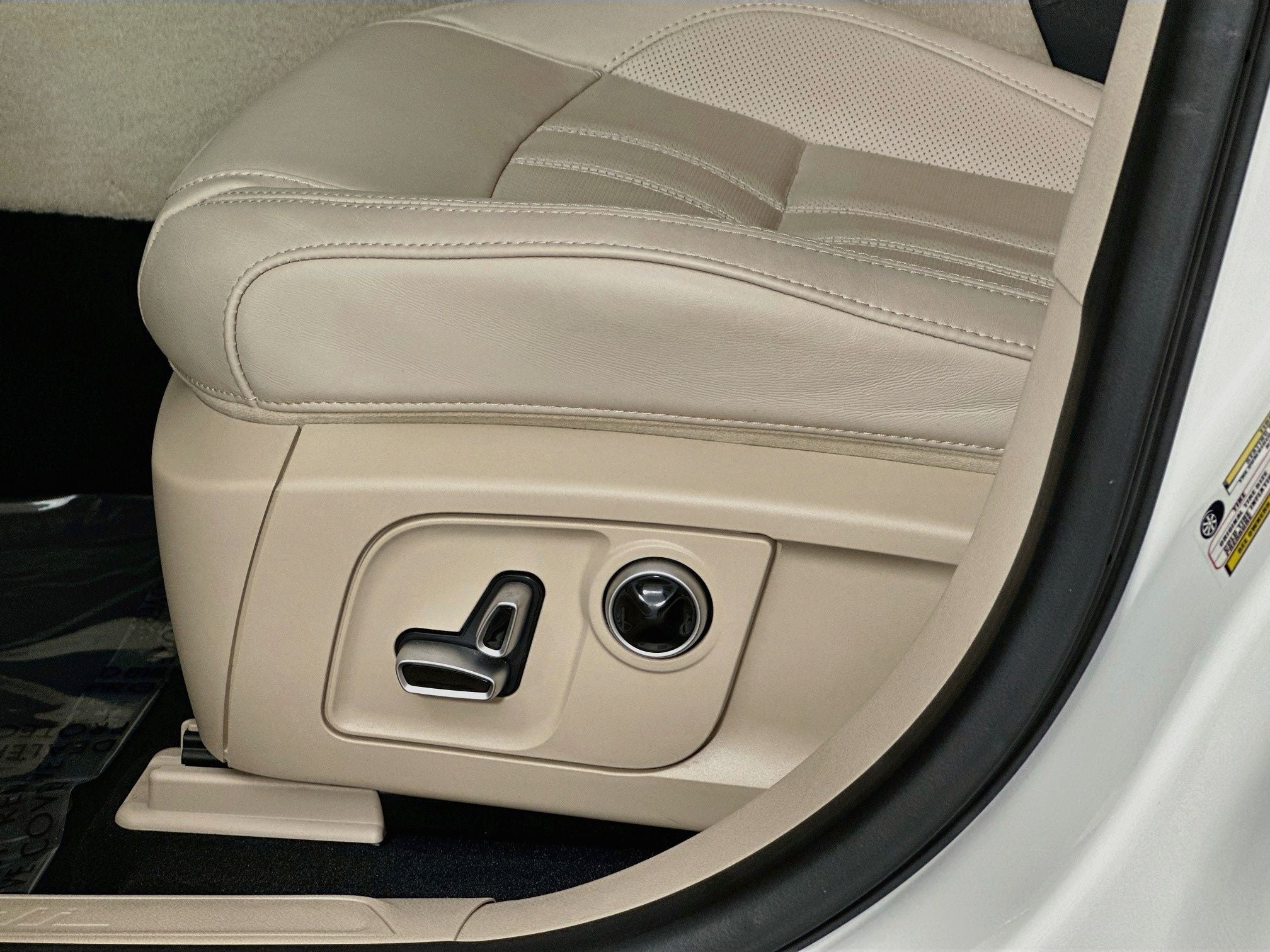 2023 Maserati Levante Modena