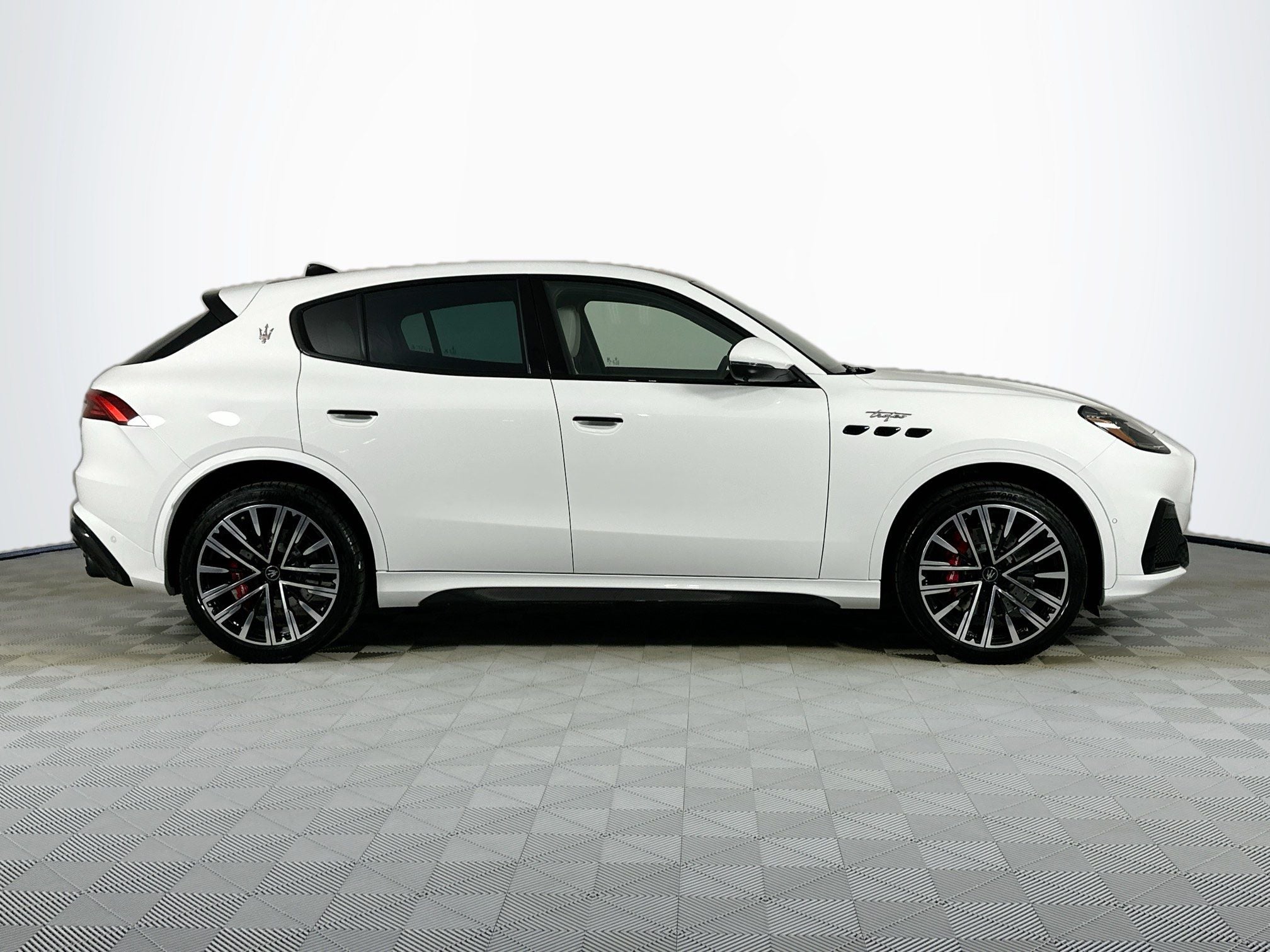 2026 Maserati Grecale Trofeo