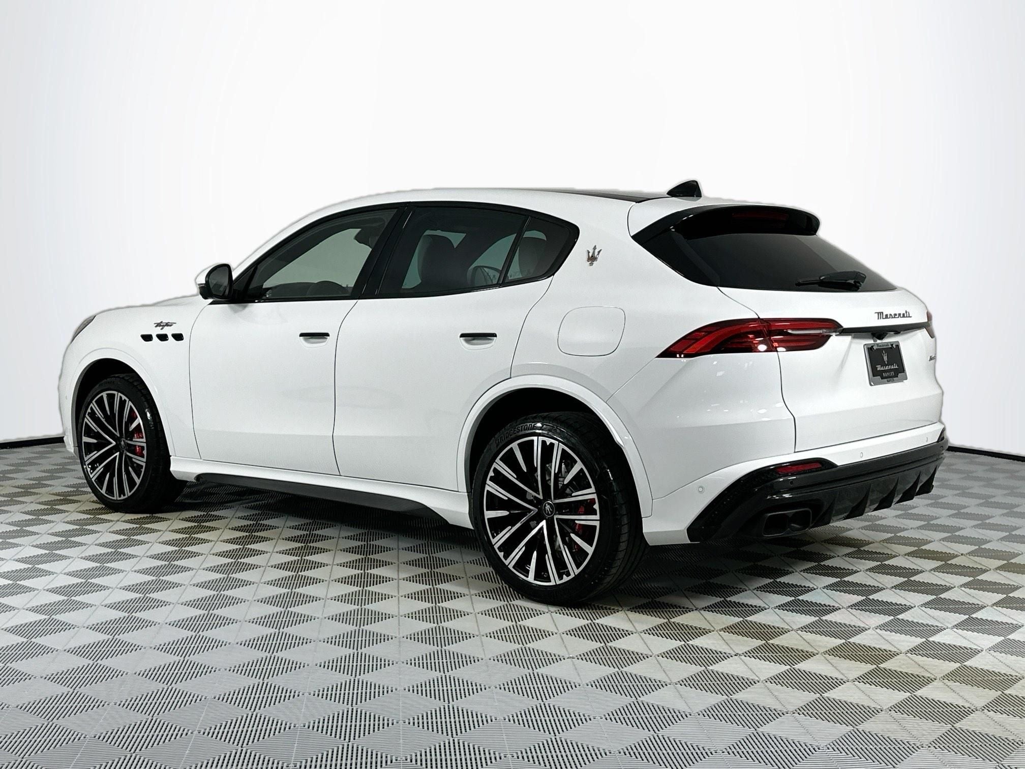 2026 Maserati Grecale Trofeo