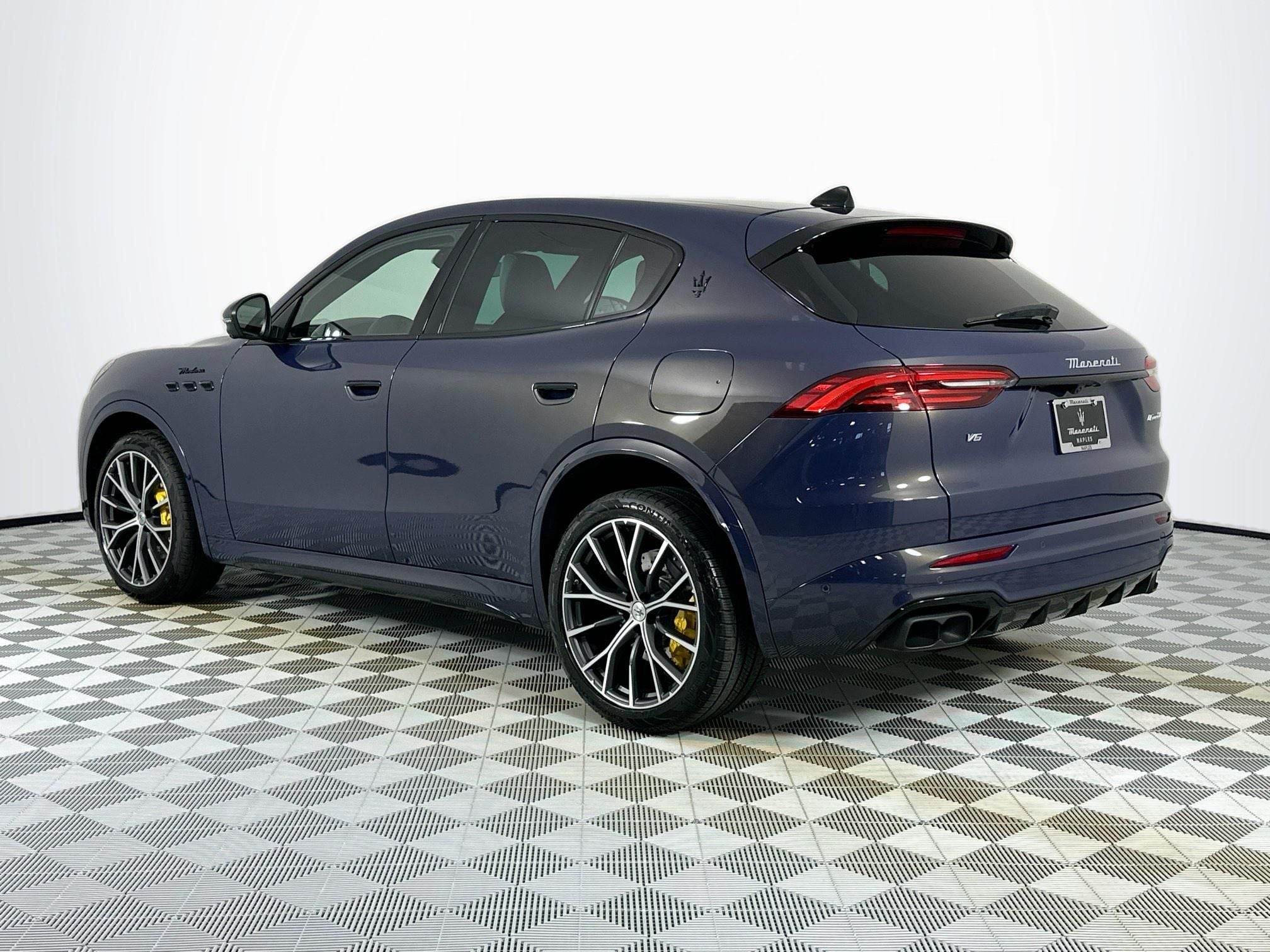 2026 Maserati Grecale Modena