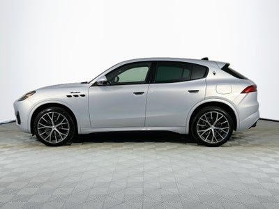 2026 Maserati Grecale Modena