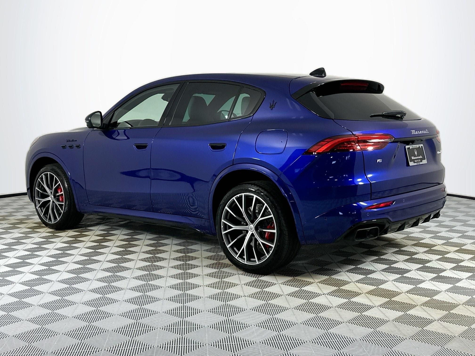 2026 Maserati Grecale Modena