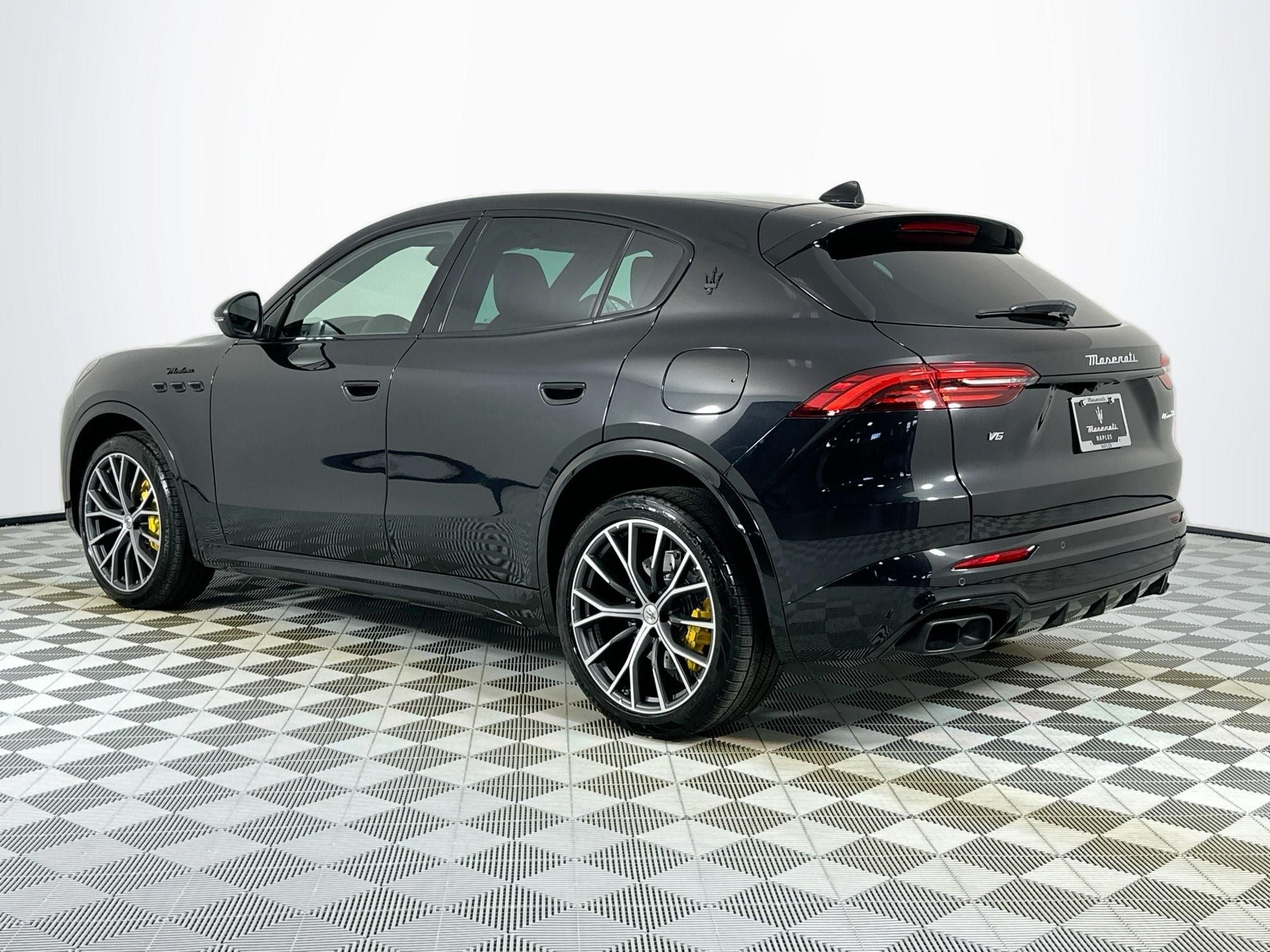 2026 Maserati Grecale Modena