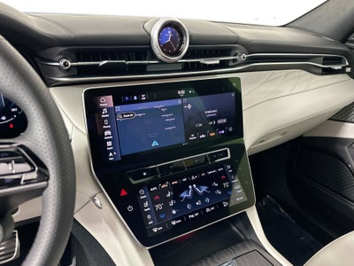 2026 Maserati Grecale Modena