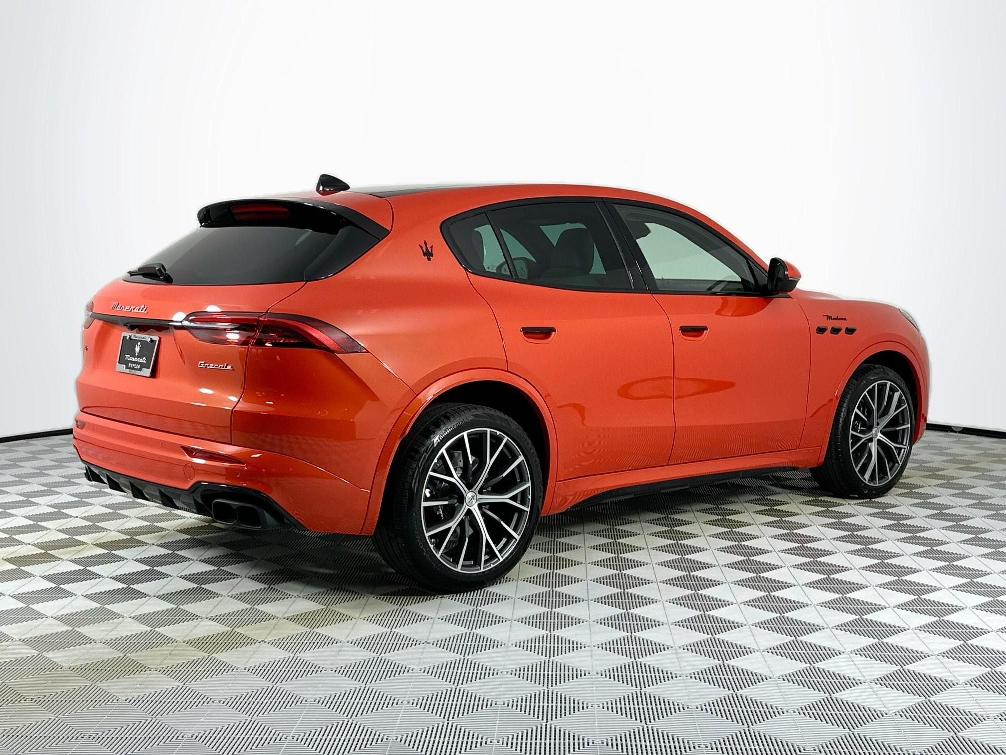 2026 Maserati Grecale Modena