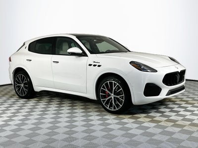 2026 Maserati Grecale Modena