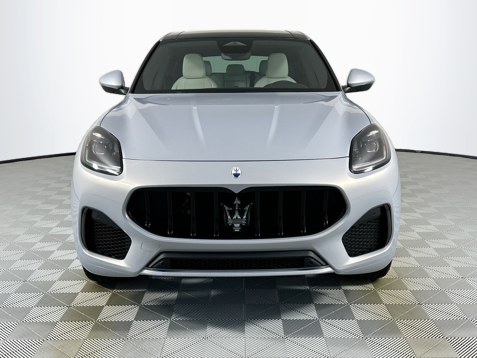 2026 Maserati Grecale Modena
