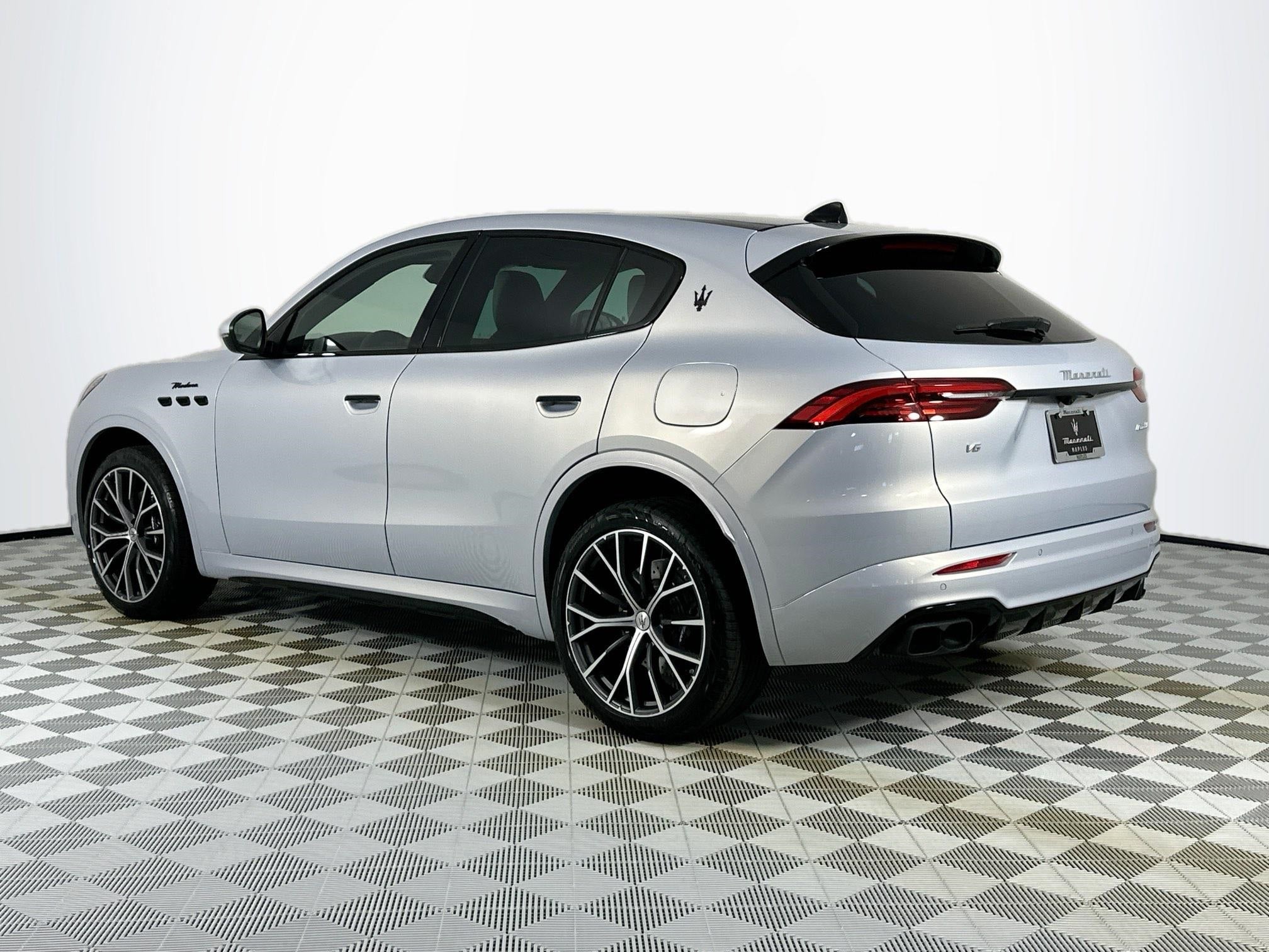 2026 Maserati Grecale Modena