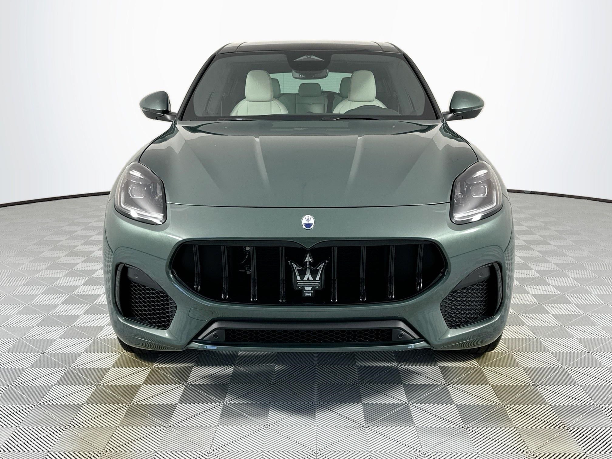 2026 Maserati Grecale Modena