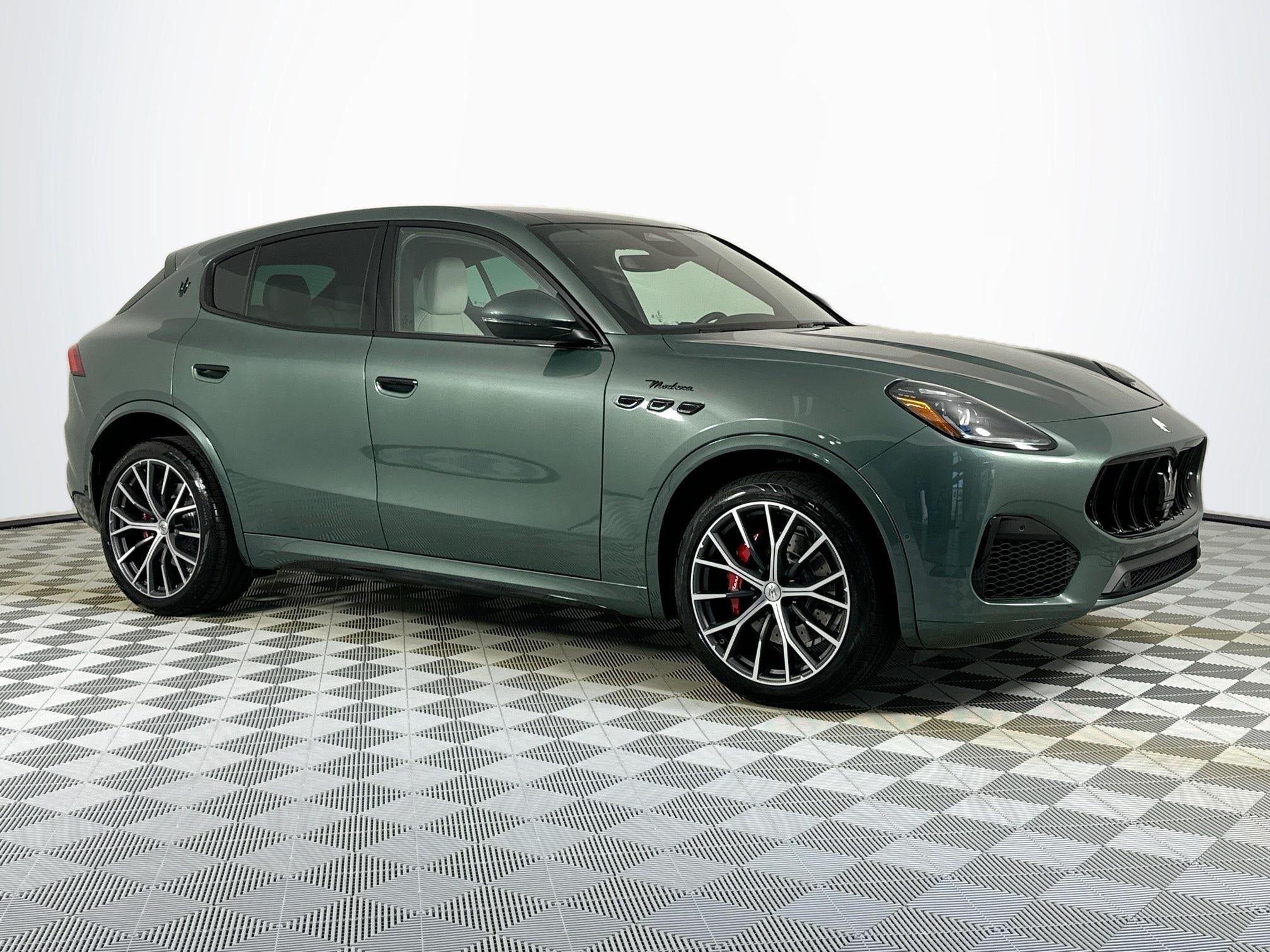 2026 Maserati Grecale Modena