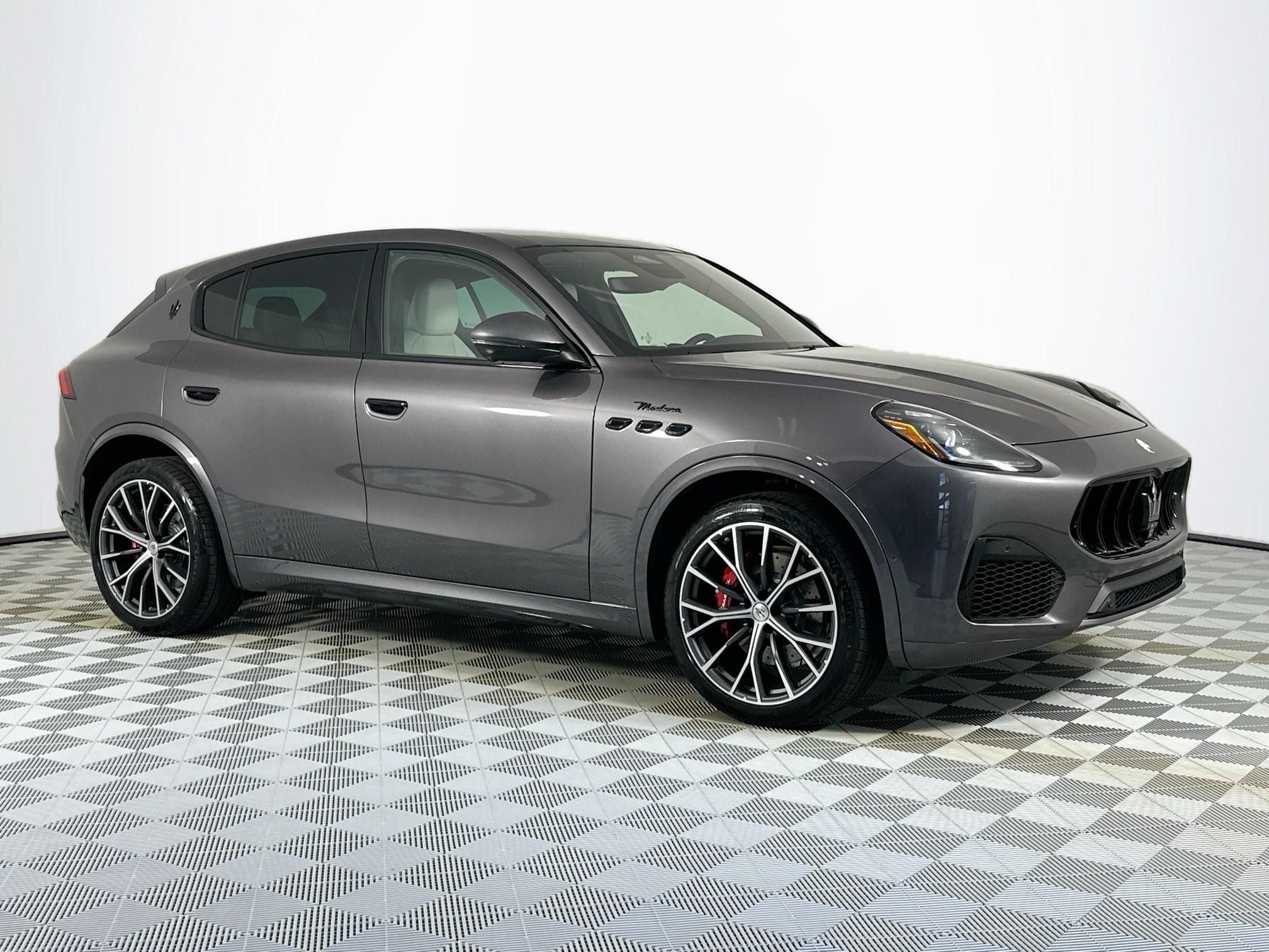 2026 Maserati Grecale Modena