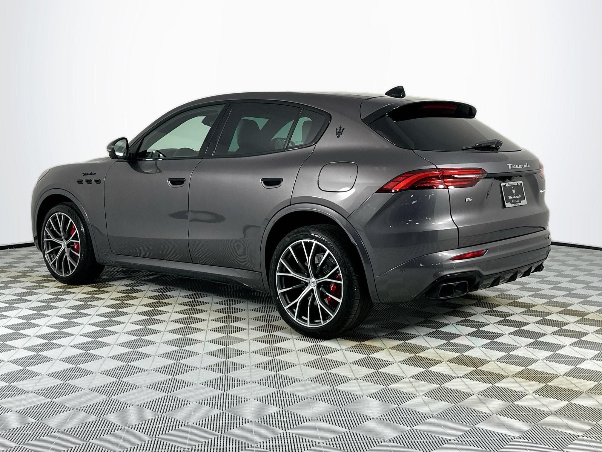 2026 Maserati Grecale Modena