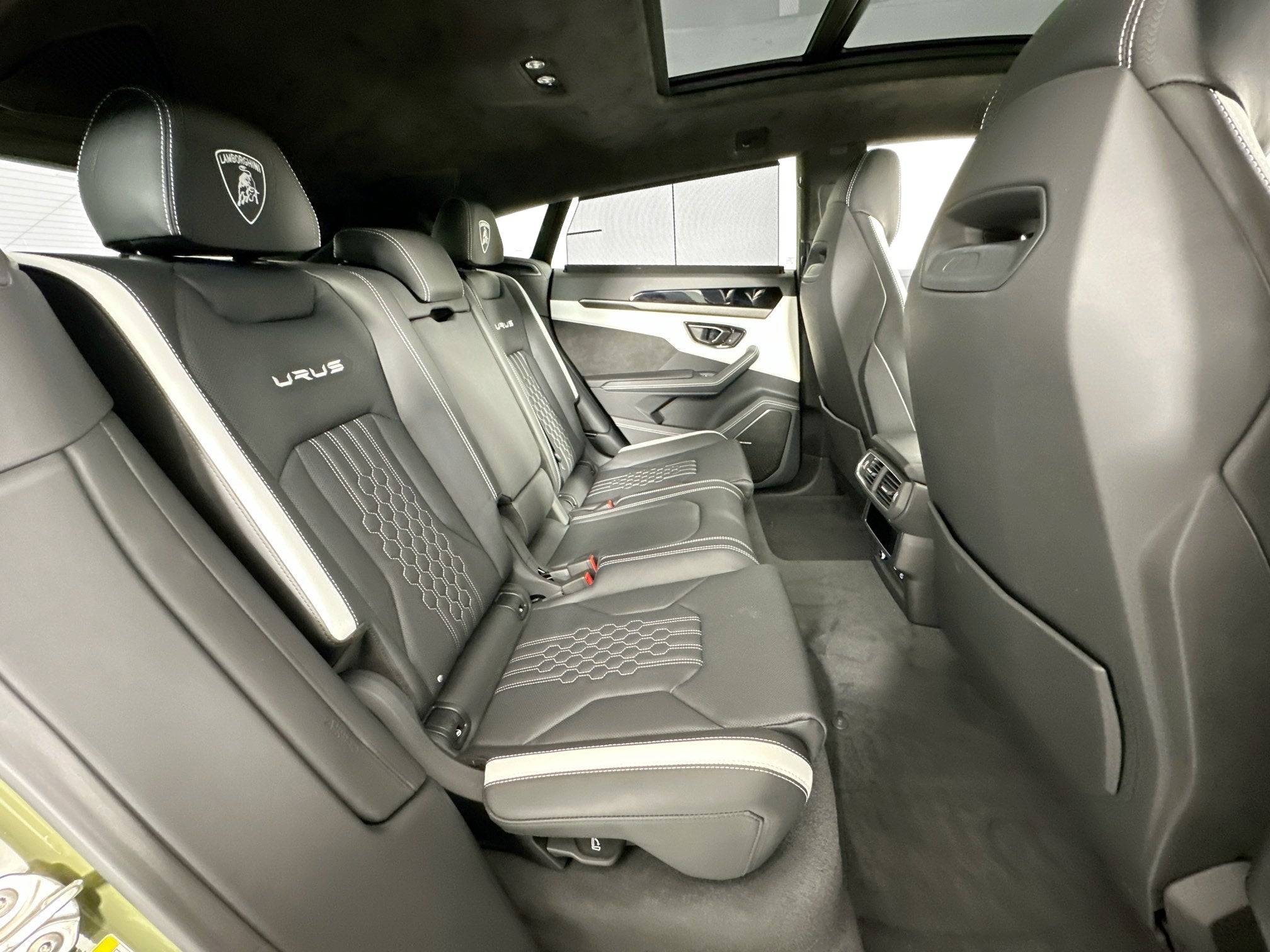 2024 Lamborghini Urus S