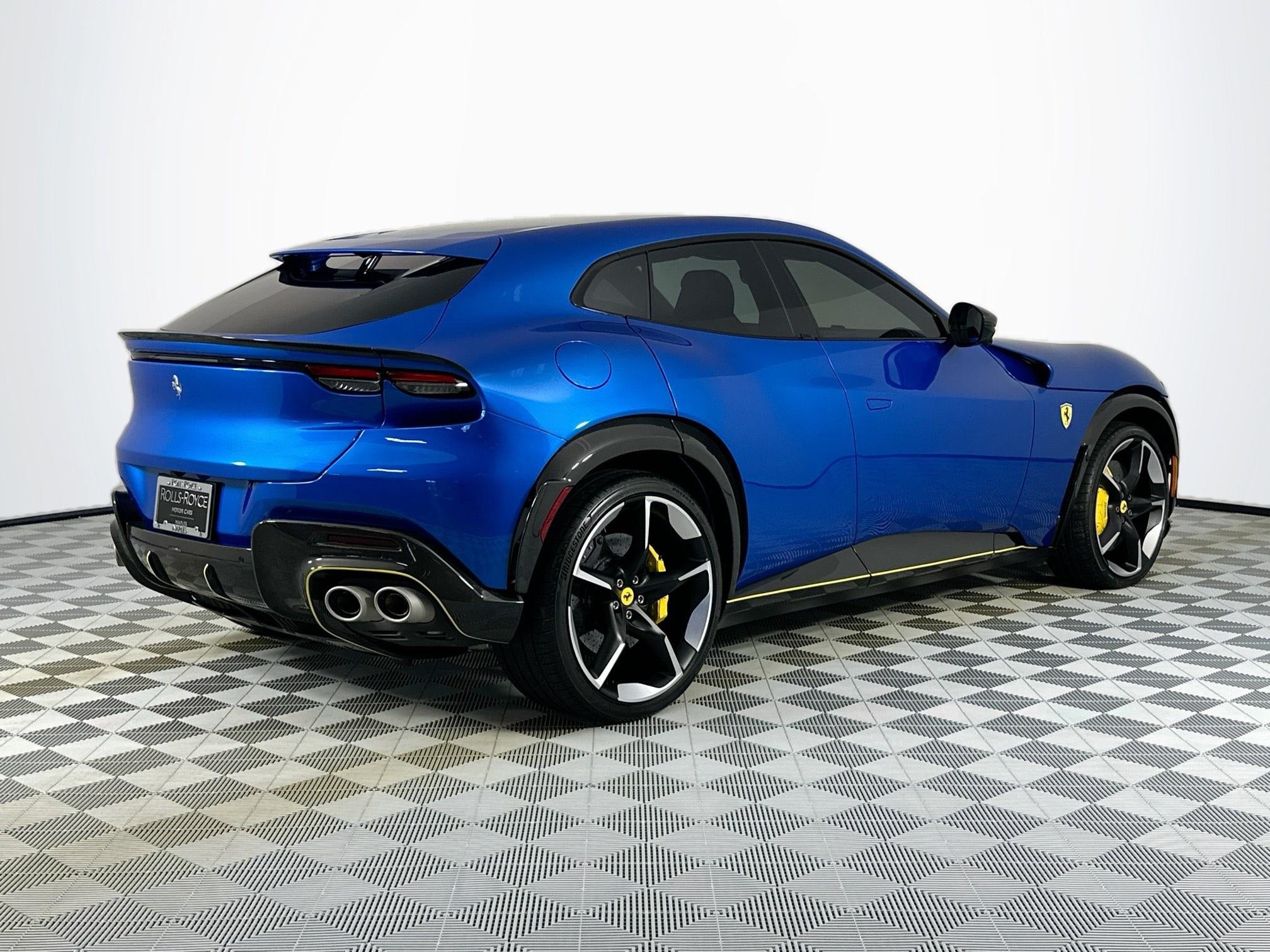 2023 Ferrari Purosangue Base