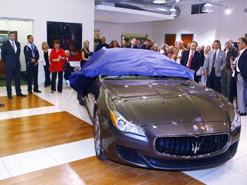 The crowd awaits the reveal